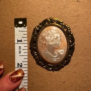 Vintage Costume Cameo
